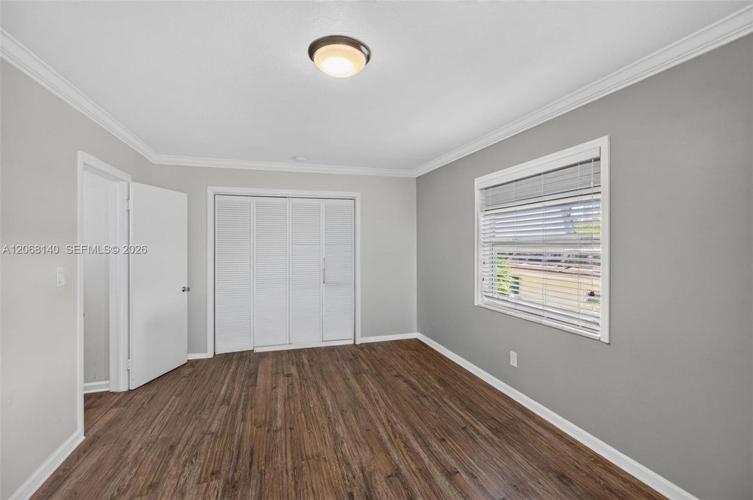 For Sale: $650,000 (2 beds, 2 baths, 1218 Square Feet)