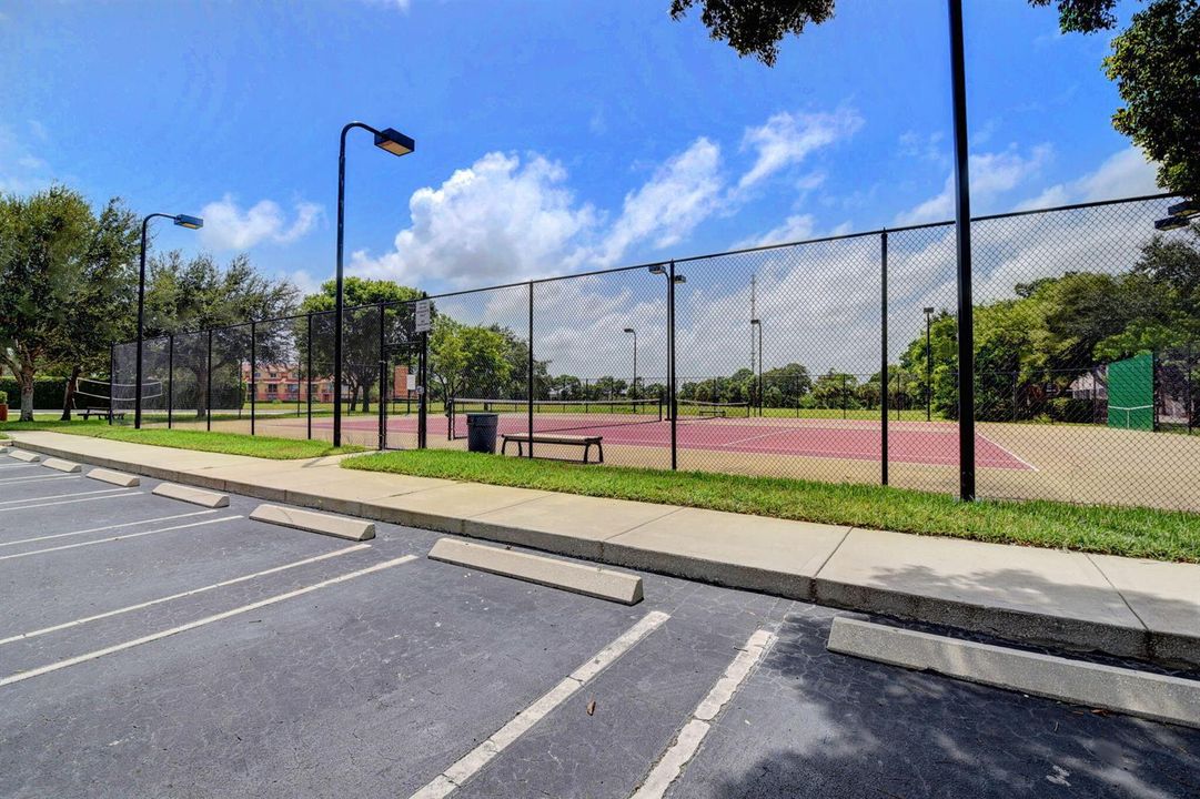 59-web-or-mls-Tierra Verde (18)