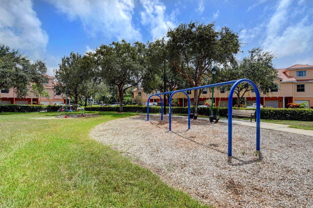 56-web-or-mls-Tierra Verde (15)