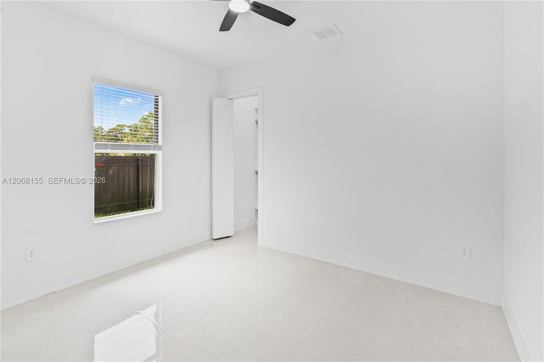 For Sale: $359,900 (4 beds, 2 baths, 1650 Square Feet)