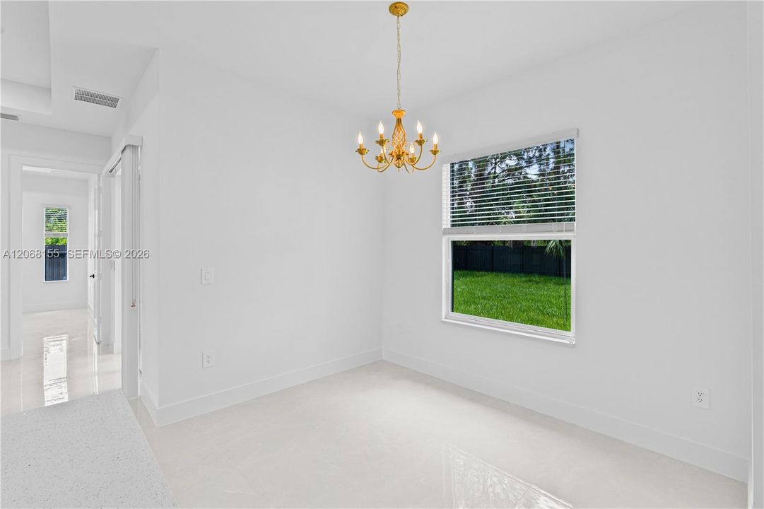 For Sale: $359,900 (4 beds, 2 baths, 1650 Square Feet)