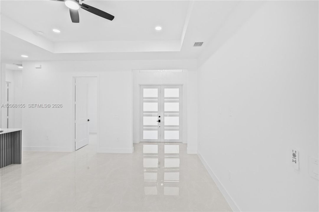 For Sale: $359,900 (4 beds, 2 baths, 1650 Square Feet)
