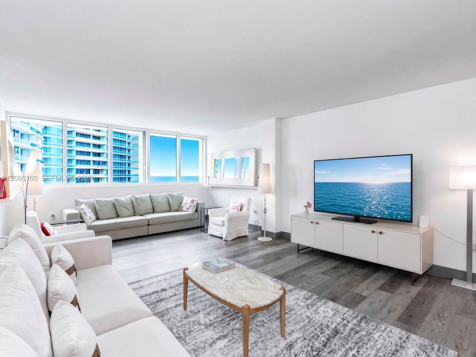 For Sale: $1,200,000 (2 beds, 2 baths, 1281 Square Feet)