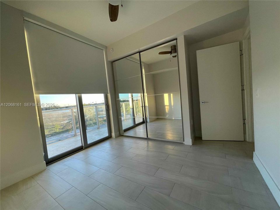 For Rent: $2,400 (1 beds, 1 baths, 513 Square Feet)
