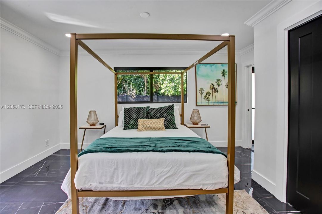 For Sale: $1,740,000 (3 beds, 2 baths, 2170 Square Feet)
