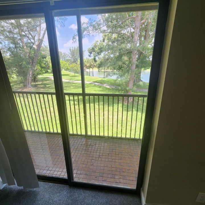 image000000 4