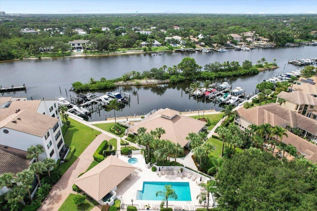 Clubhouse aerial