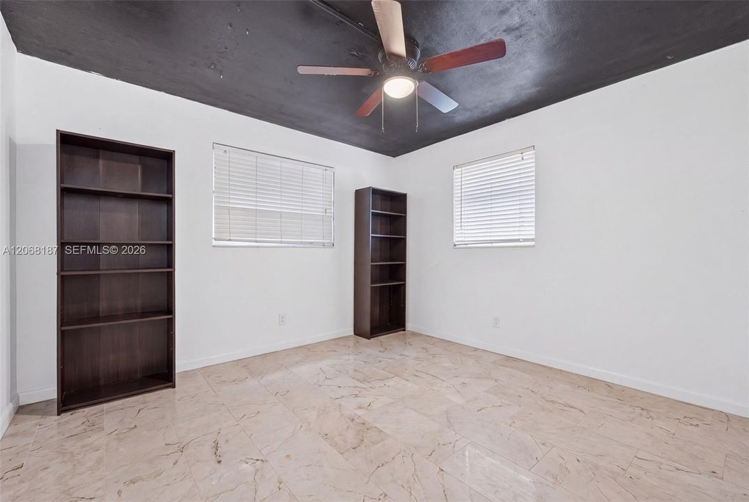 Active With Contract: $499,999 (3 beds, 2 baths, 1200 Square Feet)