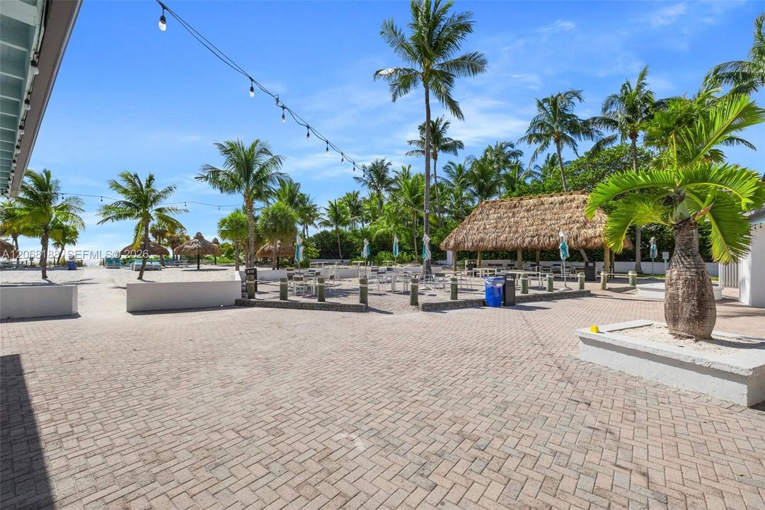 Private Beach Access Park