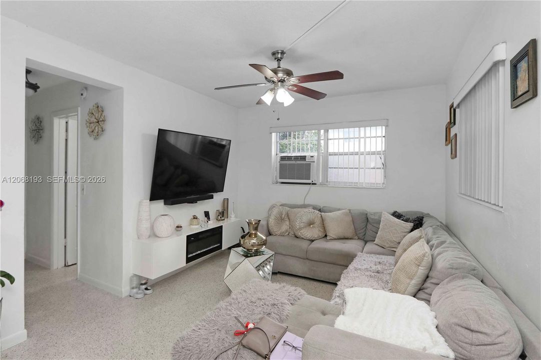 For Sale: $1,800,000 (0 beds, 0 baths, 4452 Square Feet)