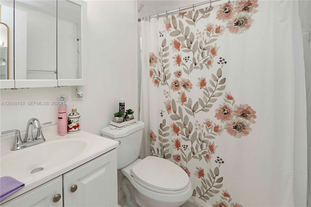 For Sale: $1,800,000 (0 beds, 0 baths, 4452 Square Feet)