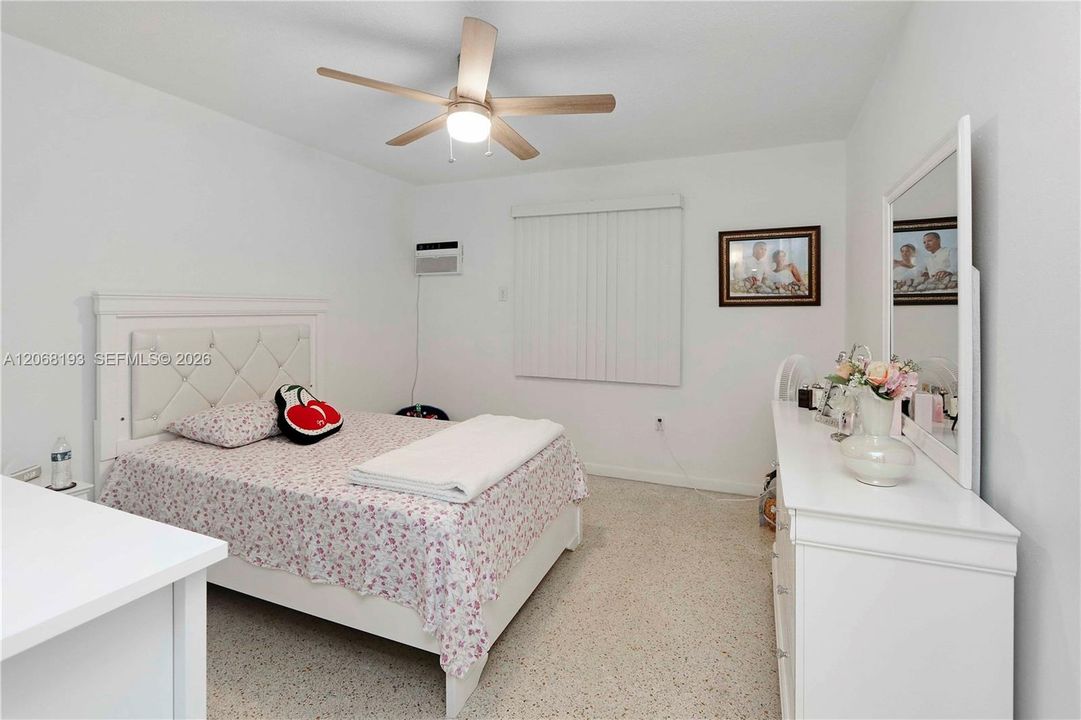 For Sale: $1,800,000 (0 beds, 0 baths, 4452 Square Feet)