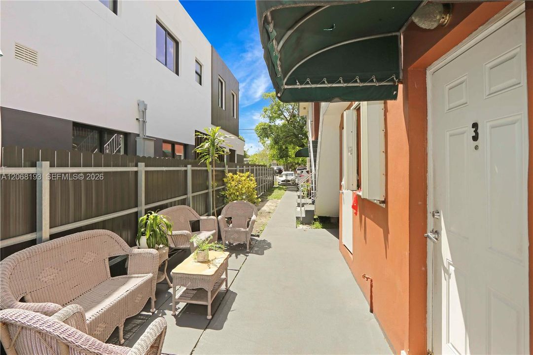 For Sale: $1,800,000 (0 beds, 0 baths, 4452 Square Feet)