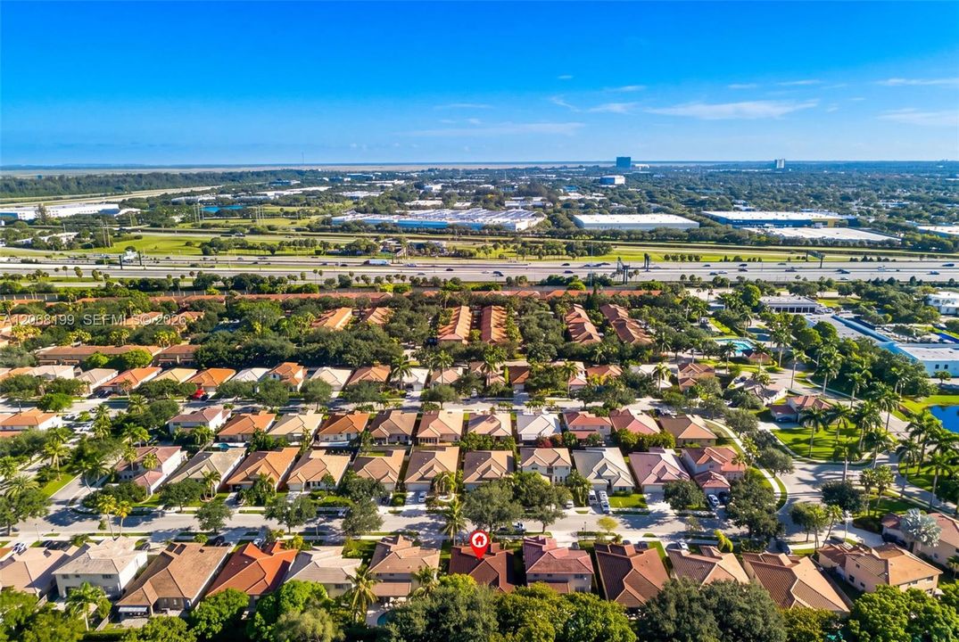 For Sale: $524,999 (3 beds, 2 baths, 1639 Square Feet)