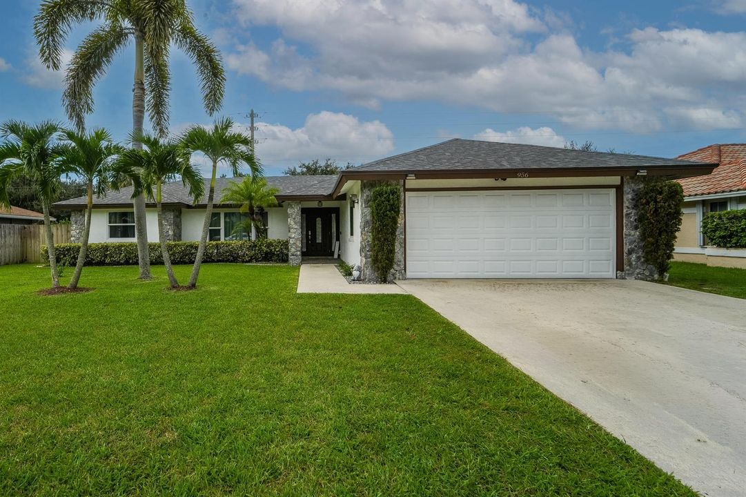 956SageAveWellington-11