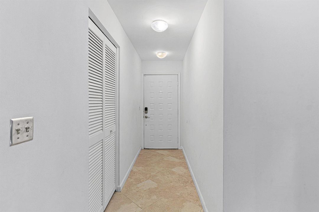 004-2757Southwest2ndStreet-DelrayBeach-F