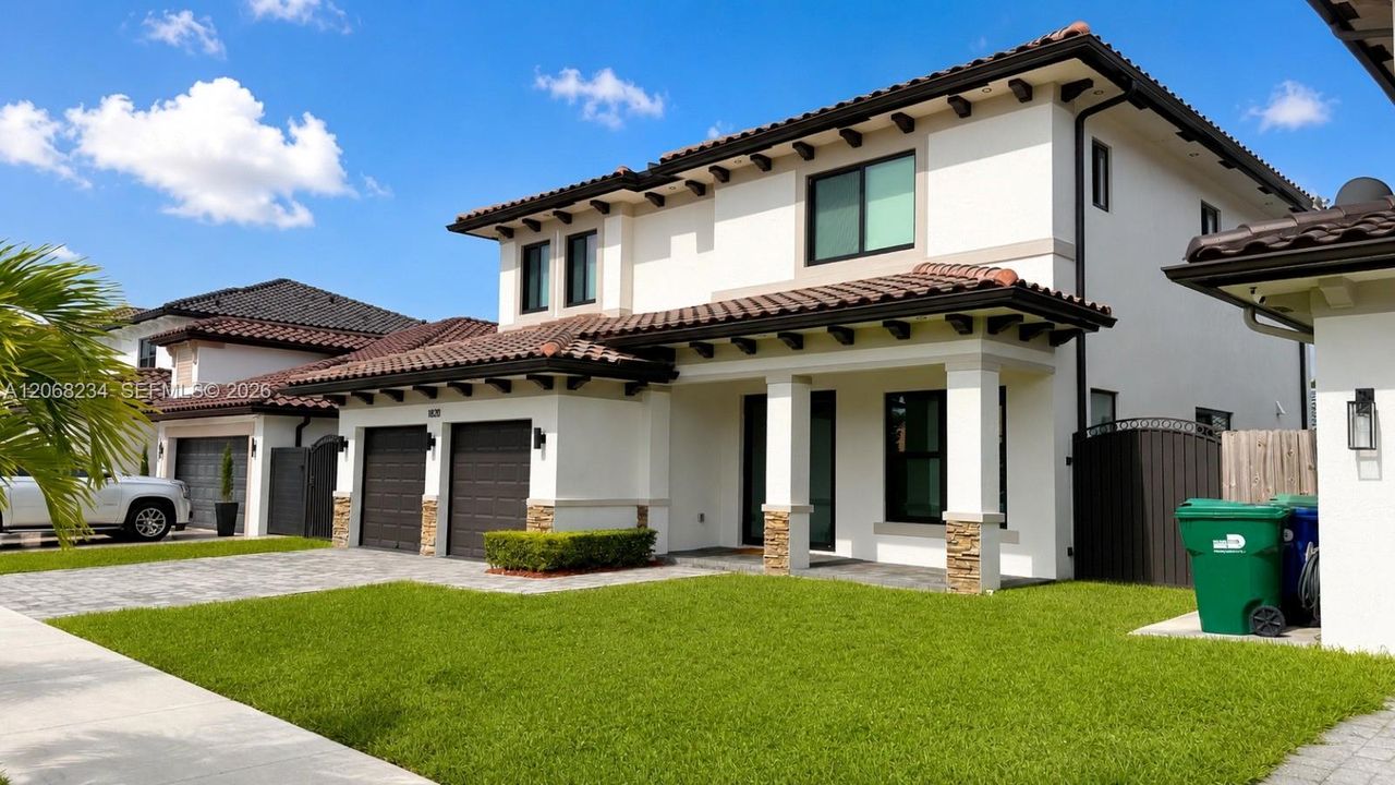 For Sale: $1,150,000 (4 beds, 4 baths, 2924 Square Feet)