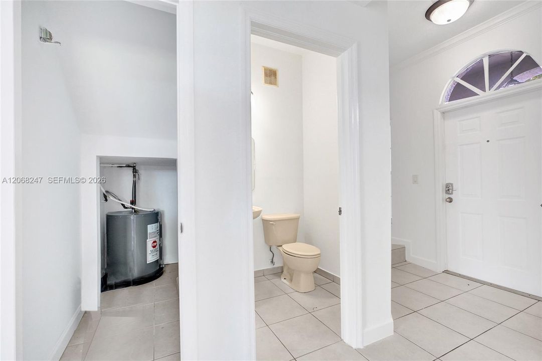 For Sale: $595,000 (3 beds, 2 baths, 1746 Square Feet)