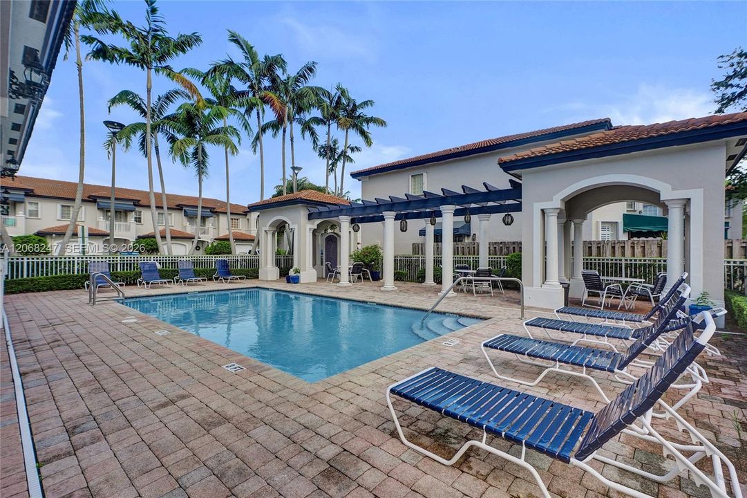 For Sale: $595,000 (3 beds, 2 baths, 1746 Square Feet)