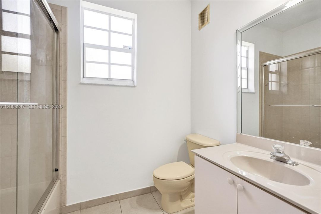 For Sale: $595,000 (3 beds, 2 baths, 1746 Square Feet)