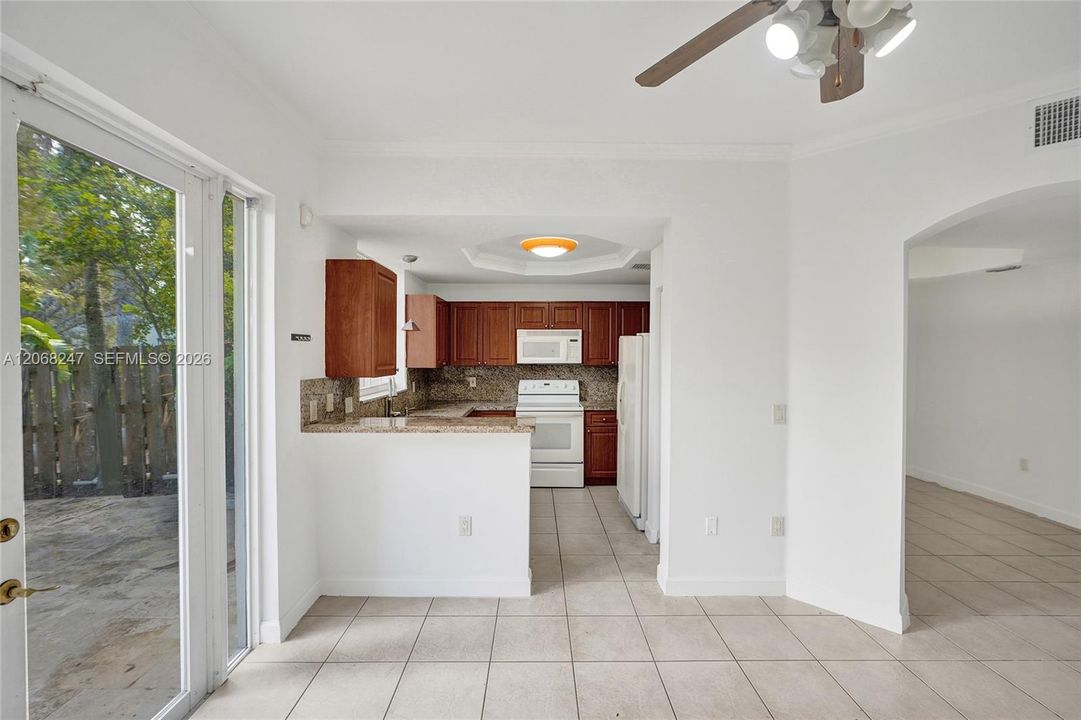 For Sale: $595,000 (3 beds, 2 baths, 1746 Square Feet)