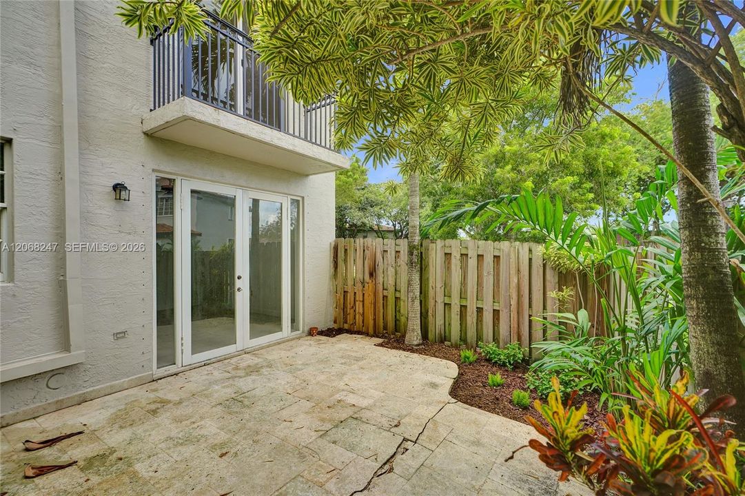 For Sale: $595,000 (3 beds, 2 baths, 1746 Square Feet)