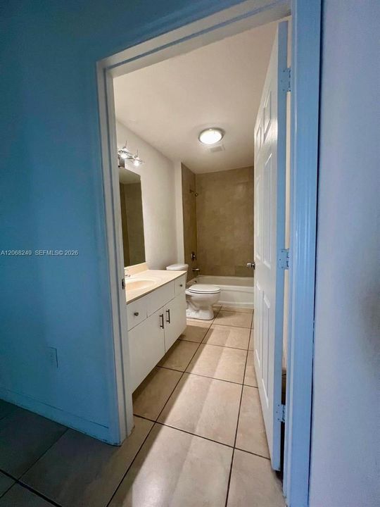 В аренду: $2,149 (2 спален, 2 ванн, 950 Квадратных фут)