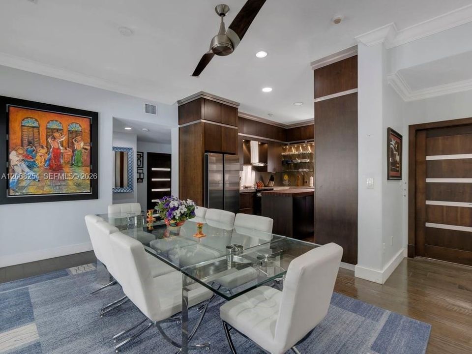 For Sale: $3,900,000 (7 beds, 7 baths, 5551 Square Feet)