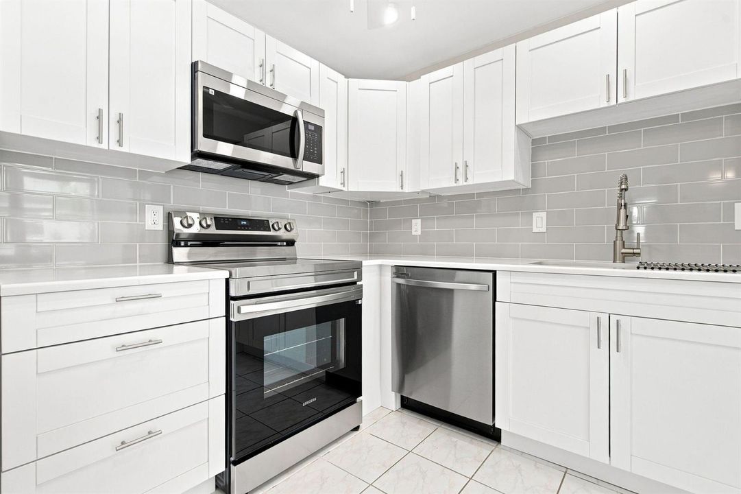 11-web-or-mls-294-tuscany-f