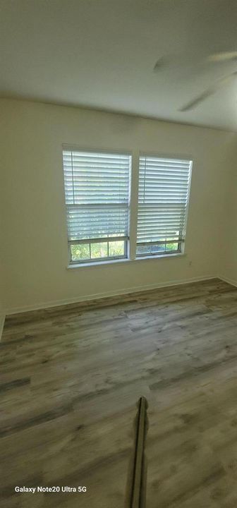 ROOM 6