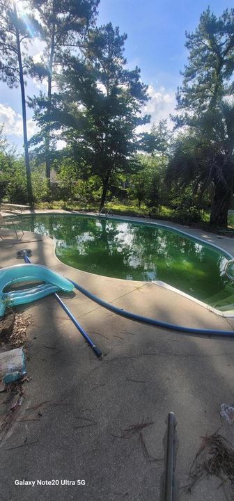 POOL 4
