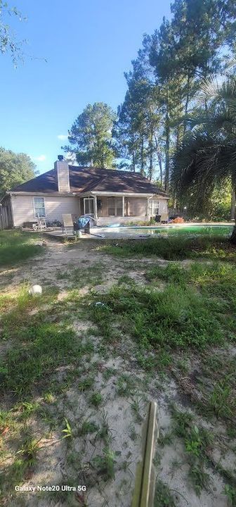 BACK LEFT YARD 1