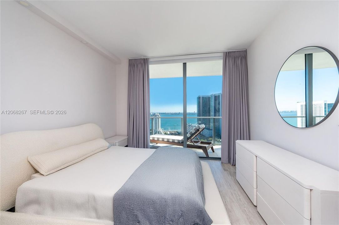 For Rent: $10,500 (3 beds, 3 baths, 1435 Square Feet)