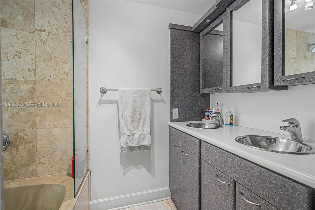 Master Bath