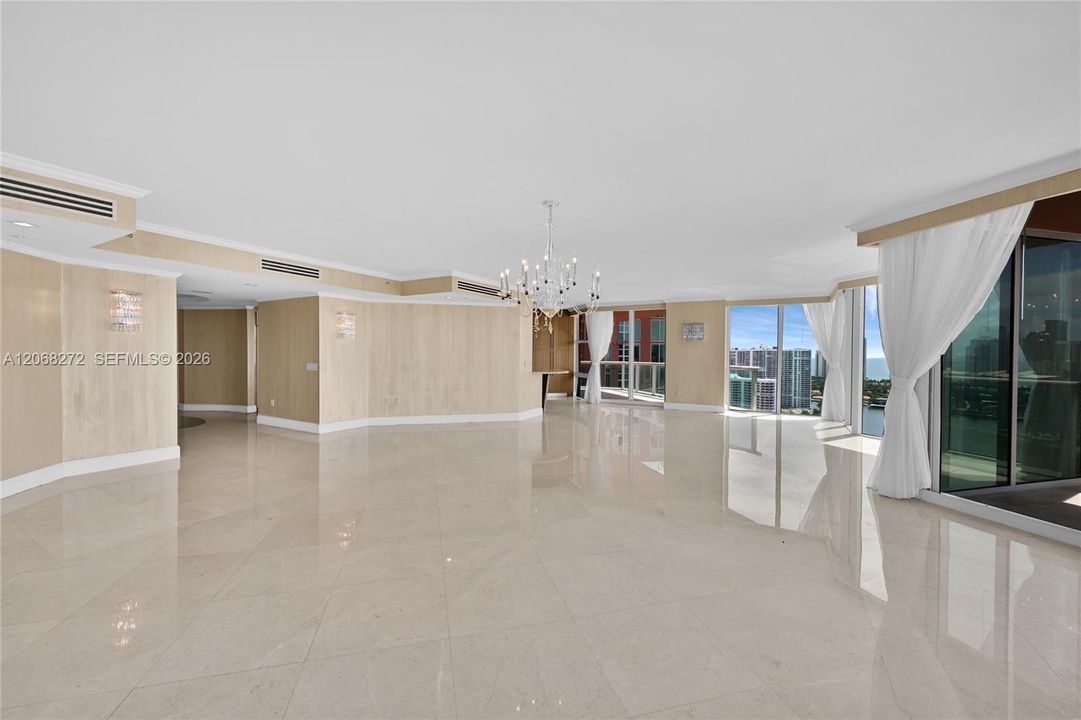 For Sale: $2,700,000 (4 beds, 4 baths, 4080 Square Feet)