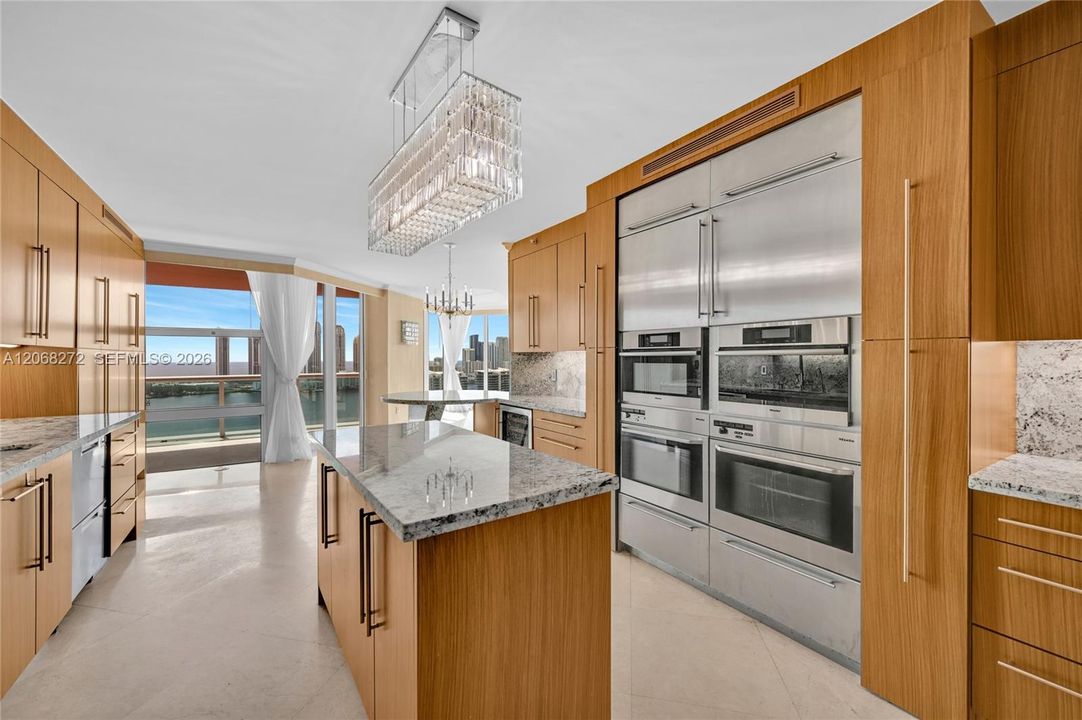 For Sale: $2,700,000 (4 beds, 4 baths, 4080 Square Feet)