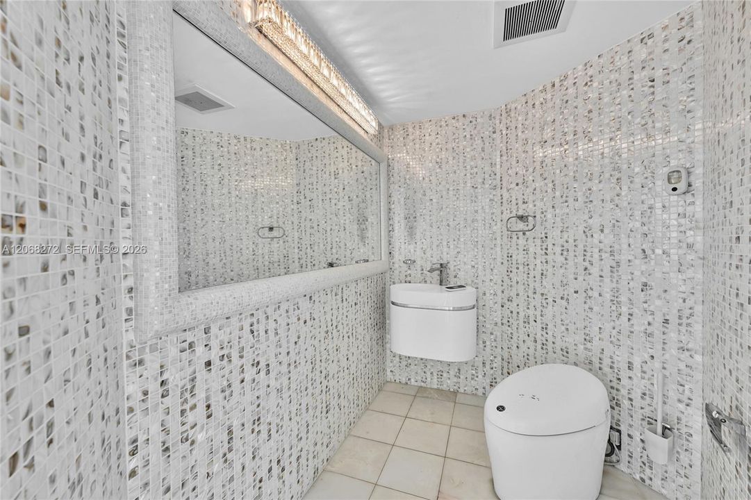 For Sale: $2,700,000 (4 beds, 4 baths, 4080 Square Feet)