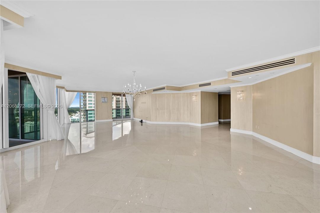 For Sale: $2,700,000 (4 beds, 4 baths, 4080 Square Feet)