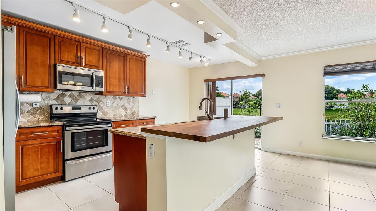 20-web-or-mls-DSC09485