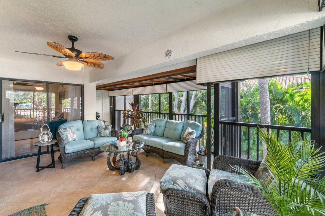50 Pelican Pointe 205