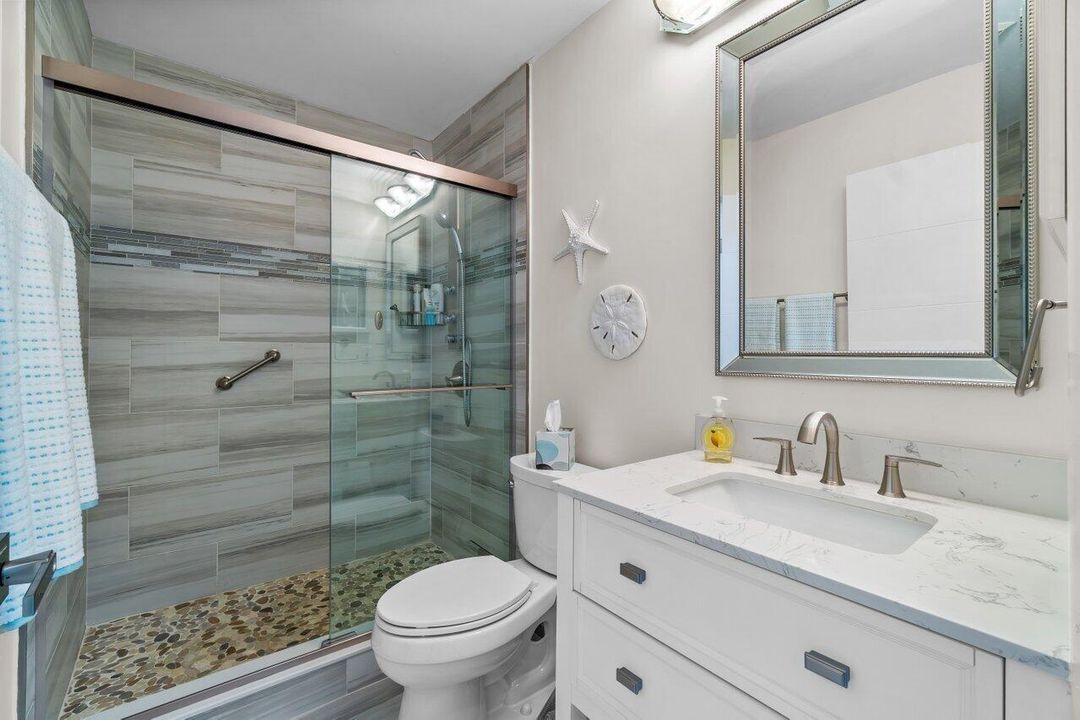 50 Pelican Pointe 205