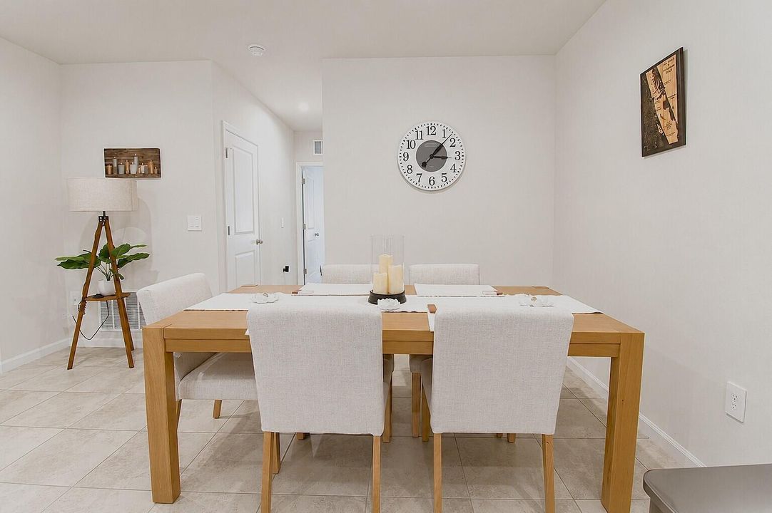 Dining 1