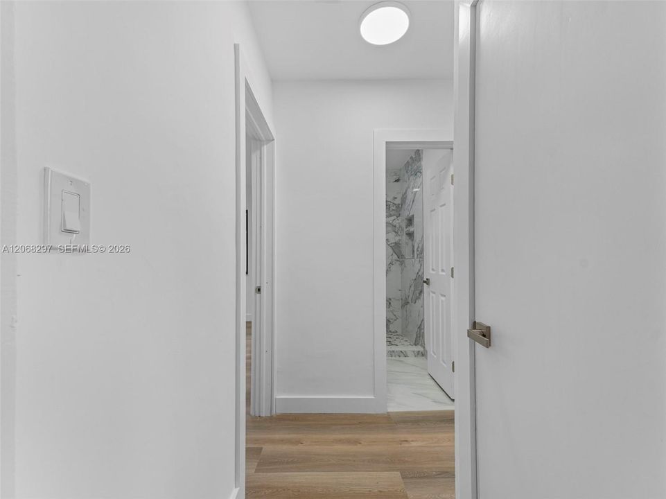 For Sale: $645,000 (3 beds, 2 baths, 1082 Square Feet)