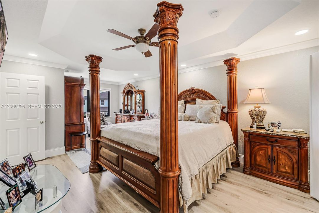 For Sale: $775,000 (4 beds, 3 baths, 2707 Square Feet)