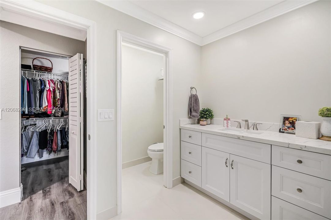 For Sale: $775,000 (4 beds, 3 baths, 2707 Square Feet)