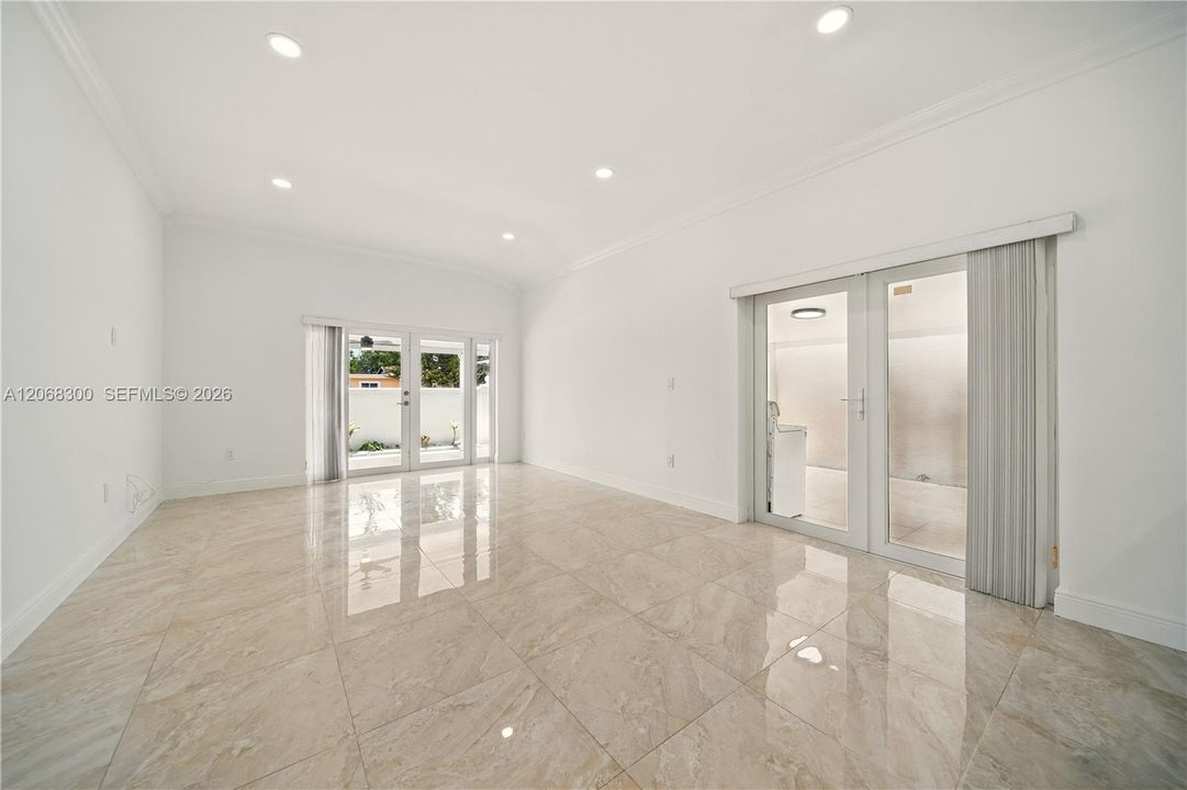 En Renta: $3,300 (3 camas, 2 baños, 1263 Pies cuadrados)