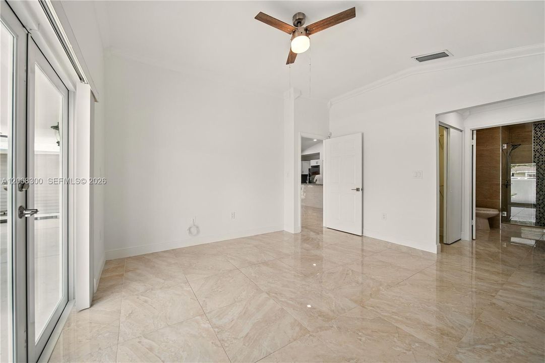 En Renta: $3,300 (3 camas, 2 baños, 1263 Pies cuadrados)