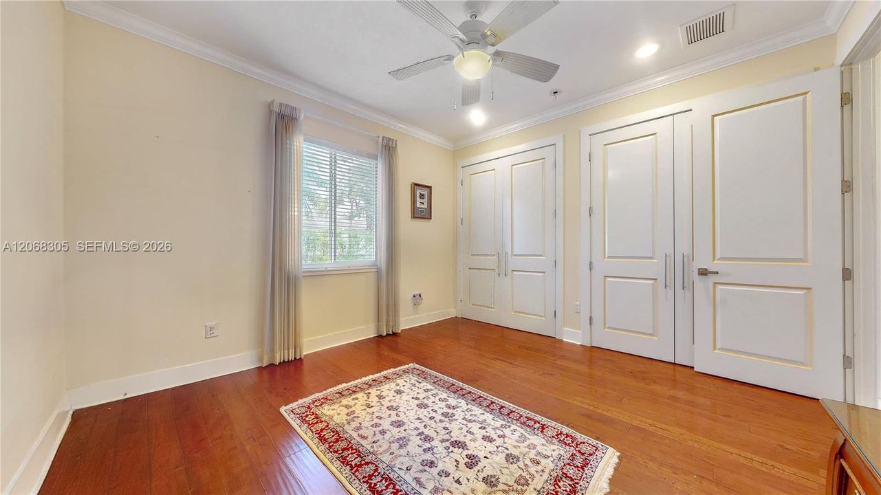 For Sale: $1,750,000 (4 beds, 4 baths, 3452 Square Feet)