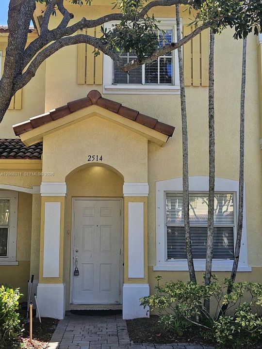 For Rent: $2,650 (3 beds, 2 baths, 1450 Square Feet)
