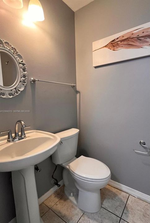 For Sale: $439,900 (3 beds, 2 baths, 1319 Square Feet)